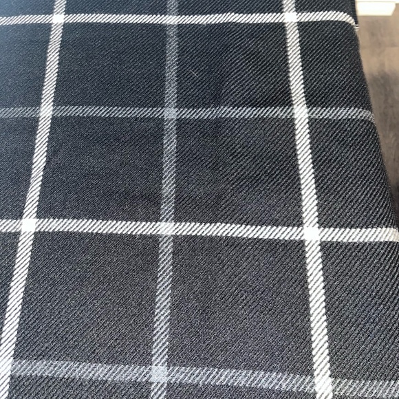 Tommy Hilfiger Wrap - Picture 2 of 4